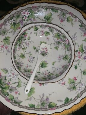 Japanese Floral Ceramic Appetizer Set- White with Pink & Green Floral Design